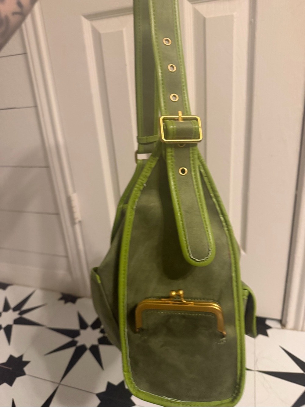 Vintage Y2K hobo style Boutique Bag - Picture 3 of 5
